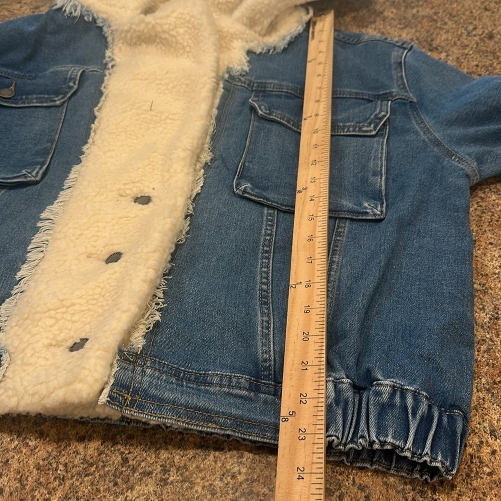 Veveret Faux Fur Hooded Denim Jacket Size Large Blue Collared Neckline Sherpa - Picture 13 of 15